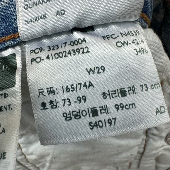 Levi’s 501 Classic Button-Fly Jean Shorts, 29 - Picture 8 of 8